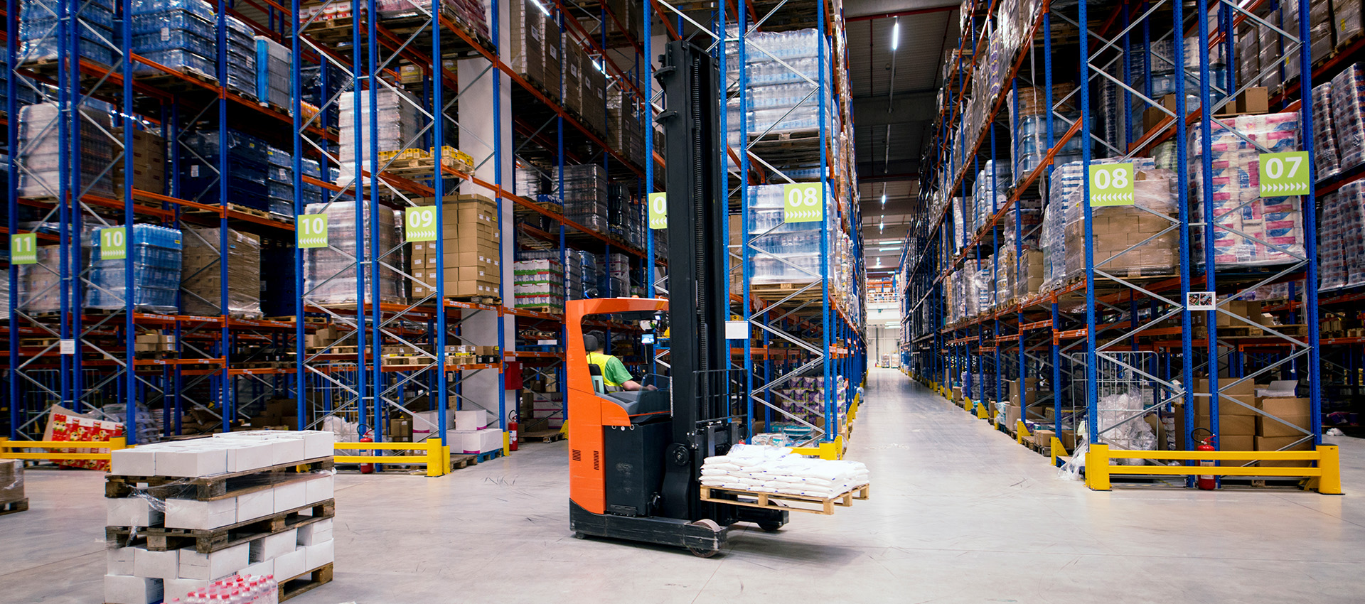Safety tips to follow that makes your material handling facility safer