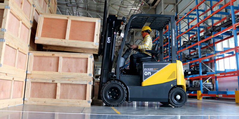 Lift productivity levels at your storage facility with Plus Series Forklifts