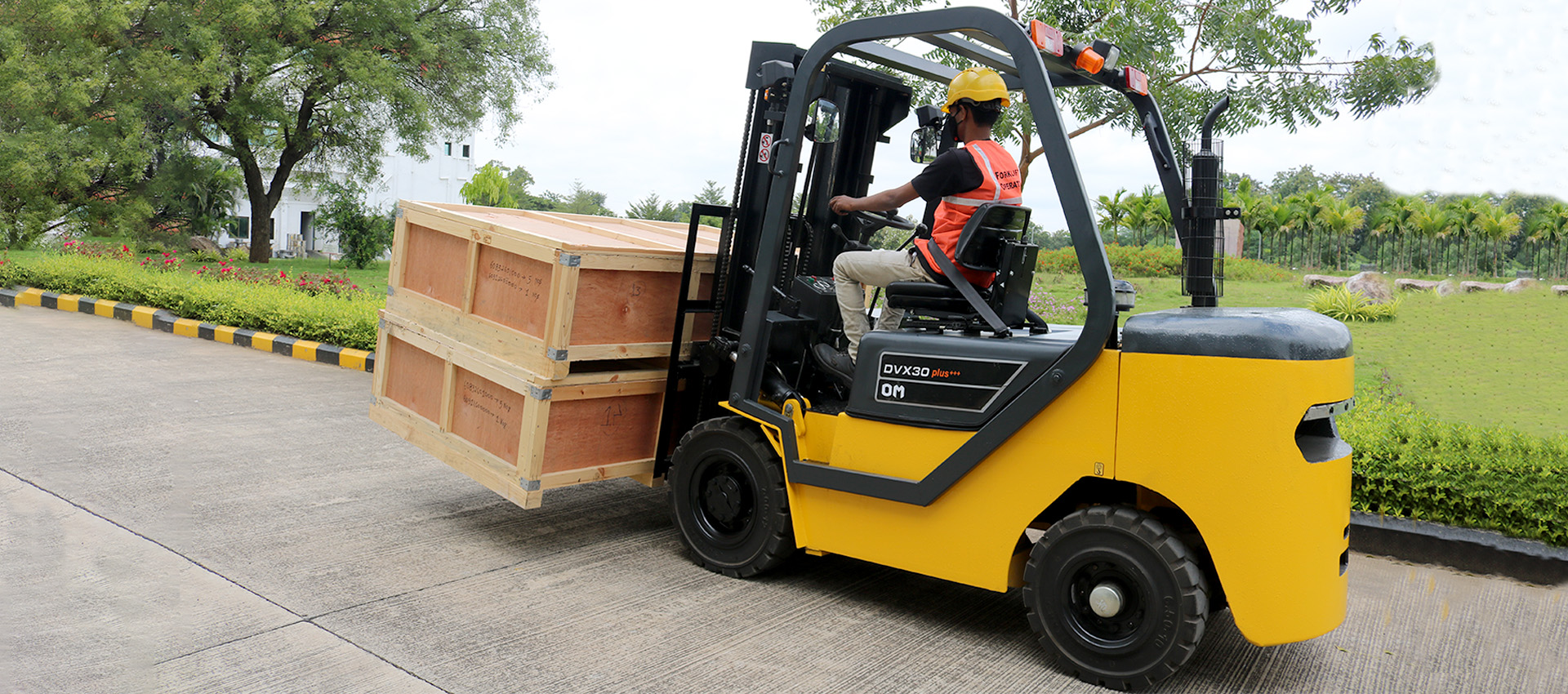 The Modern Forklift – the bedrock of the warehousing district